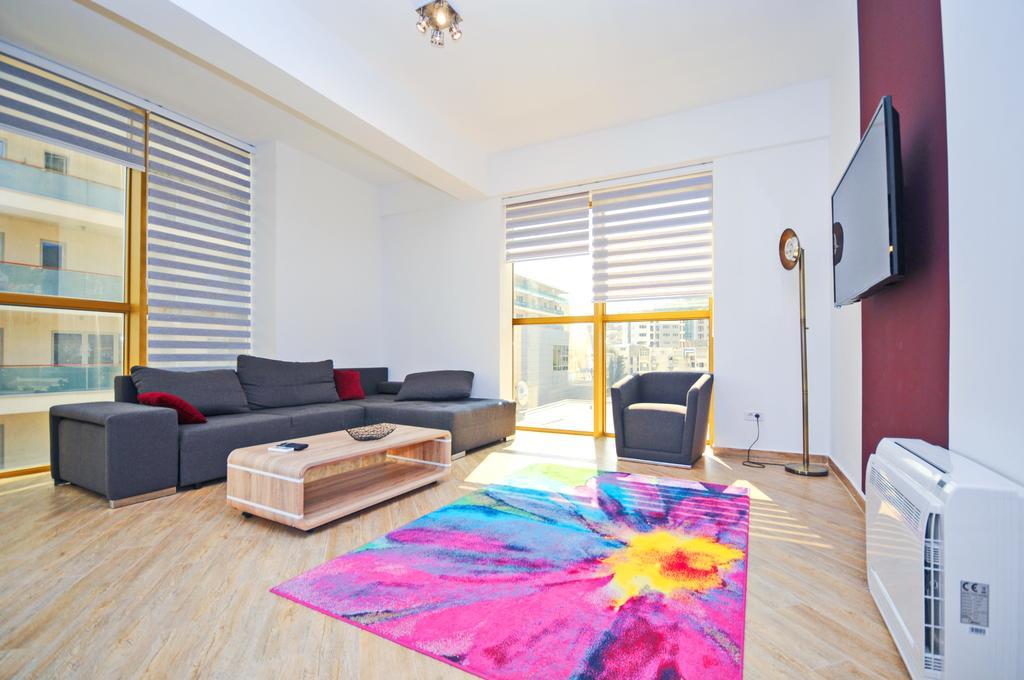 Sea Breeze Lux Apartments Budva Luaran gambar