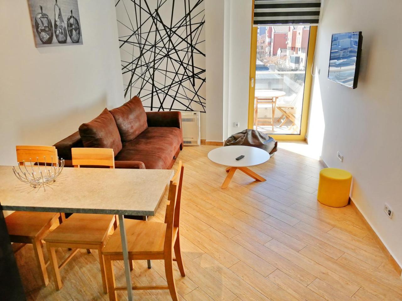 Sea Breeze Lux Apartments Budva Luaran gambar